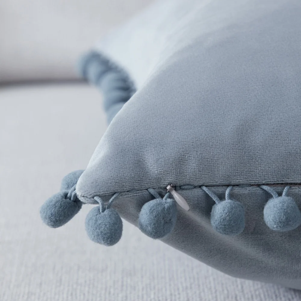 Pillow Cover Washable Plush Cushion Cover Pillowcase Pillow Supply without Pillow Core for Home Living Room Bedroom )
Pillow Cover Washable Plush Cushion Cover Pillowcase Pillow Supply without Pillow Core for Home Living Room Bedroom )