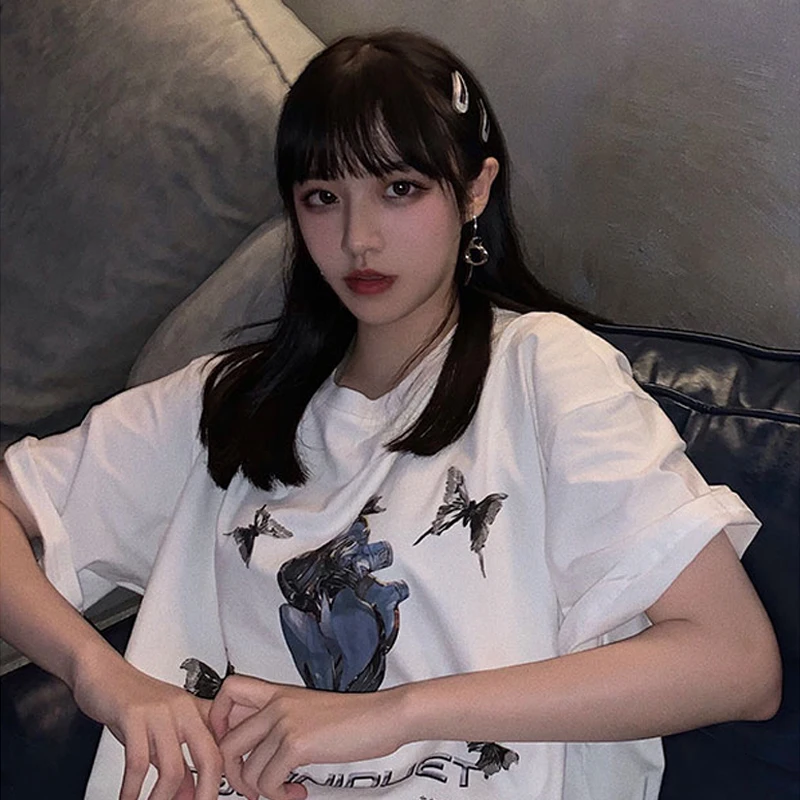 T-Shirts Women Anime Cartoon Print Plus Size Vintage Punk Loose Gothic Harajuku Short Sleeve Clothes Kawaii Y2K Dropshipping Top
T-Shirts Women Anime Cartoon Print Plus Size Vintage Punk Loose Gothic Harajuku Short Sleeve Clothes Kawaii Y2K Dropshipping Top