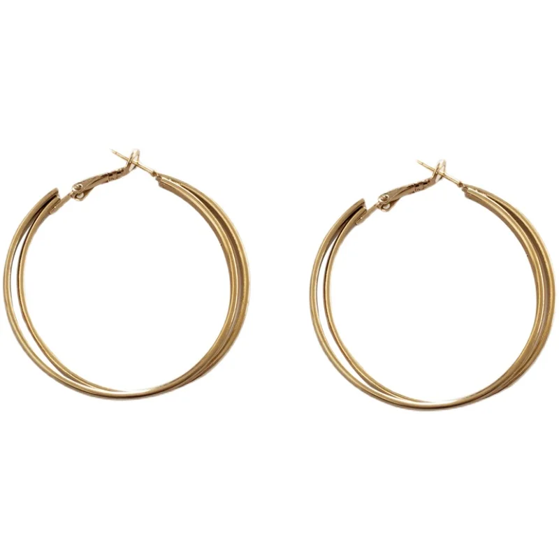Trendy Jewelry Hoop Earrings Popular Style Metal Alloy Shiny Golden Silvery Plating Big Round Earrings For Women Girl Gifts 
Trendy Jewelry Hoop Earrings Popular Style Metal Alloy Shiny Golden Silvery Plating Big Round Earrings For Women Girl Gifts