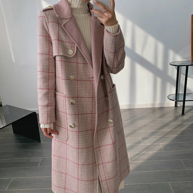 Women Double-Sided Woolen Coat Autumn Winter New Turn-Down Collar Plaid Women Wool Coat Double Breasted Mid-Length Female Coat
Women Double-Sided Woolen Coat Autumn Winter New Turn-Down Collar Plaid Women Wool Coat Double Breasted Mid-Length Female Coat