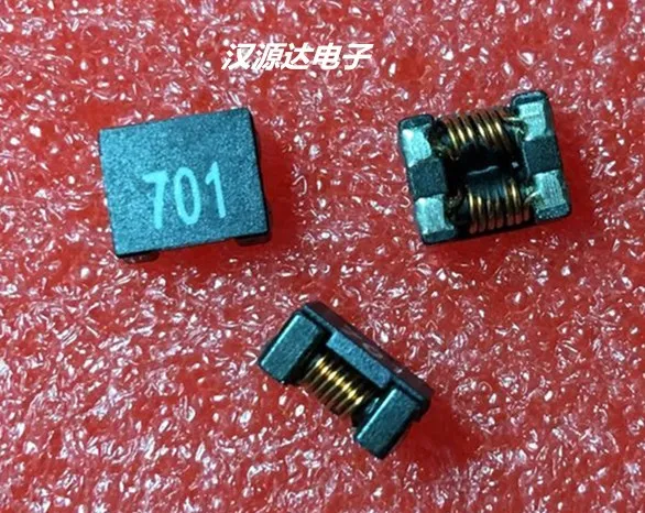 Оригинальный новый 100% ACM-7060F-701 700R 4A ACM7060-701-2PL SMD синфазный дроссель индуктивности
Оригинальный новый 100% ACM-7060F-701 700R 4A ACM7060-701-2PL SMD синфазный дроссель индуктивности