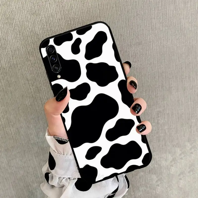 Cows cartoon art aesthetics Phone Case black For Samsung galaxy S 21 20 10 A 51 71 50 21s 70 40 20 20e note 10 plus Ultra 5g fe
Cows cartoon art aesthetics Phone Case black For Samsung galaxy S 21 20 10 A 51 71 50 21s 70 40 20 20e note 10 plus Ultra 5g fe