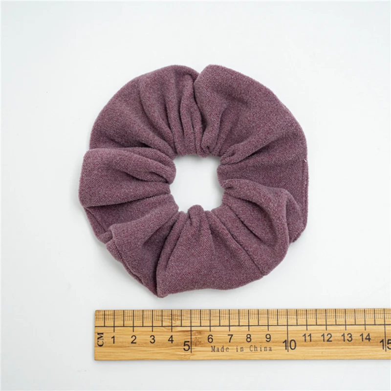 Vintage Solid Color Woolen Cloth Hair Rope Elastic Hair Rubber Bands Soft Velvet Scrunchies Ponytail Holder Hair Accessories
Vintage Solid Color Woolen Cloth Hair Rope Elastic Hair Rubber Bands Soft Velvet Scrunchies Ponytail Holder Hair Accessories
