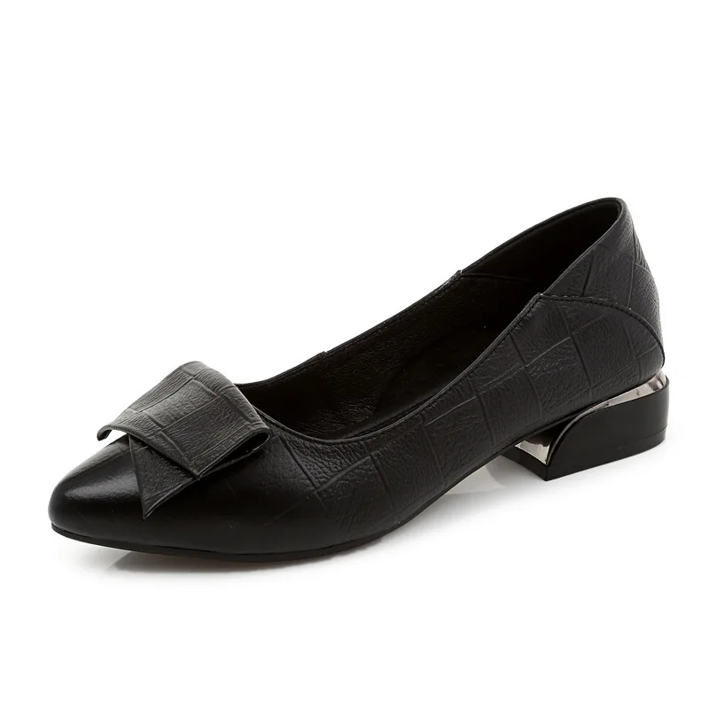 Spring Summer New Designer Med Heels Shoes Women Large Size Pumps Brand Genuine Leather Top Ladies Luxury Fashion Party Shoes
Spring Summer New Designer Med Heels Shoes Women Large Size Pumps Brand Genuine Leather Top Ladies Luxury Fashion Party Shoes