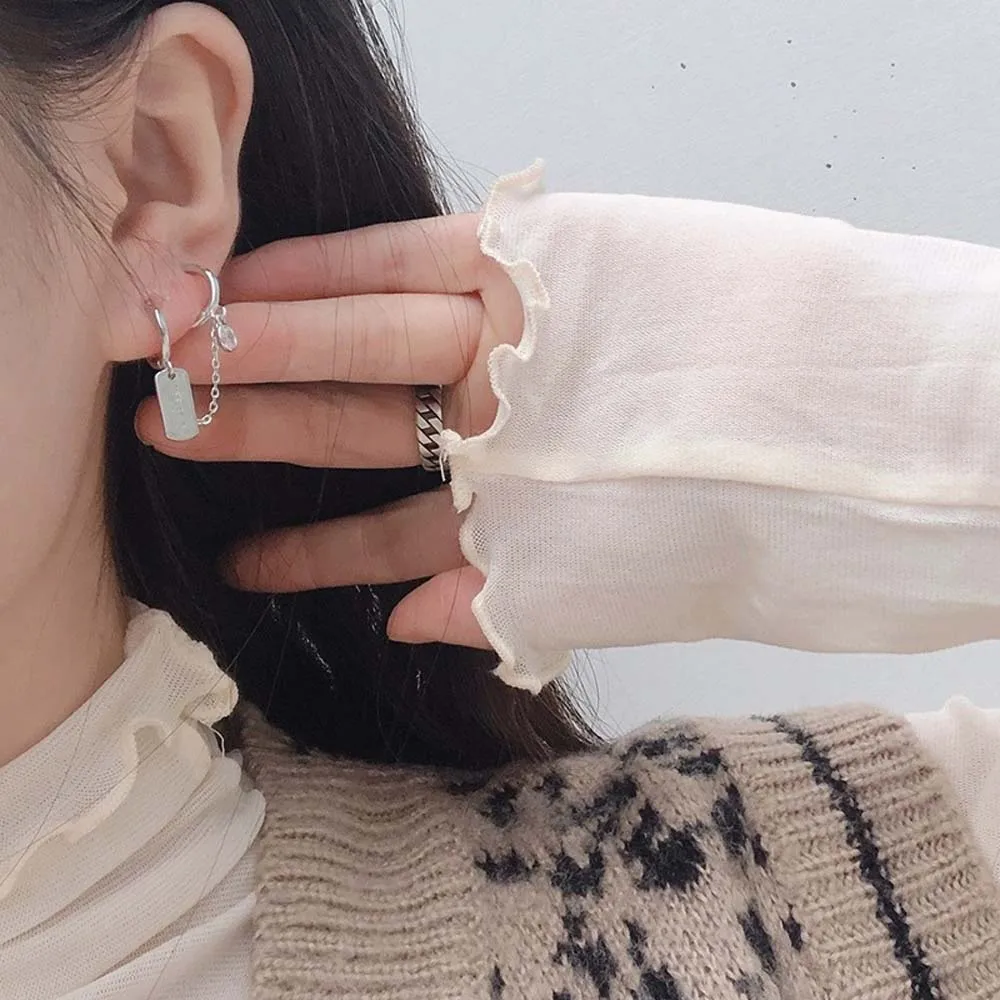 Korean Dangle Earrings Personality Two Wear Retro Letter Round Pendant Tassel Chain Fashion Jewelry Gifts Trendy Hip Pop Earring
Korean Dangle Earrings Personality Two Wear Retro Letter Round Pendant Tassel Chain Fashion Jewelry Gifts Trendy Hip Pop Earring