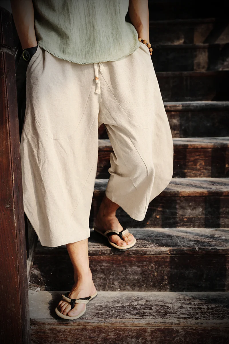 Men Cotton Linen Baggy Wide Leg Pants Men Hanging Crotch Hip Hop Pants Men's Calf-Length Cross Pants Trousers
Men Cotton Linen Baggy Wide Leg Pants Men Hanging Crotch Hip Hop Pants Men's Calf-Length Cross Pants Trousers