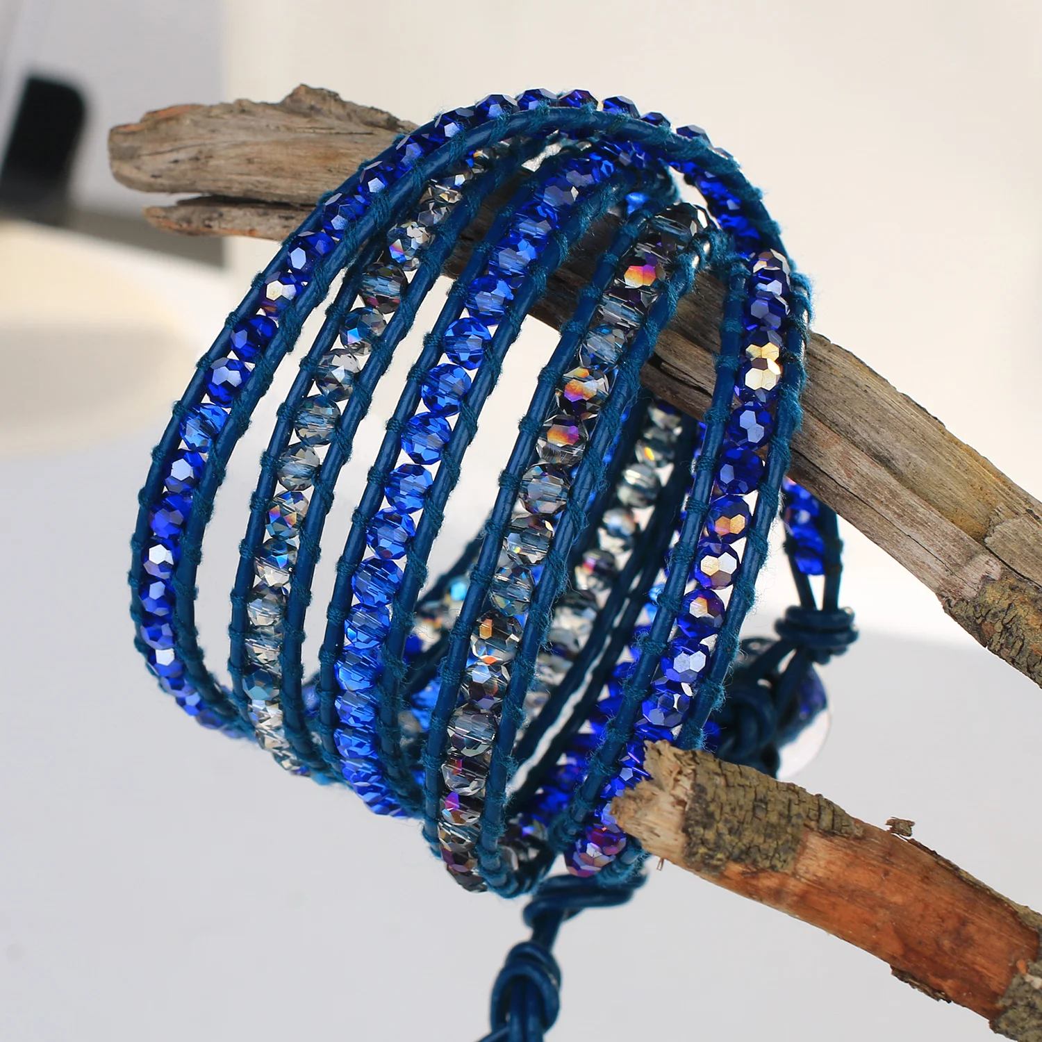 KELITCH 5 Strands Wrap Beads Bracelet Women Jewelry Leather Cuff Friendships Handmade Chain Bracelets Gifts Accessorie Wholesale
KELITCH 5 Strands Wrap Beads Bracelet Women Jewelry Leather Cuff Friendships Handmade Chain Bracelets Gifts Accessorie Wholesale