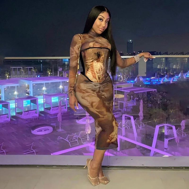 2021 Women's Long-Sleeved Dress Suit Classical Sexy Elegant Banquet Casual Dresses Greek Mythology Print Tube Top Set Robe
2021 Women's Long-Sleeved Dress Suit Classical Sexy Elegant Banquet Casual Dresses Greek Mythology Print Tube Top Set Robe