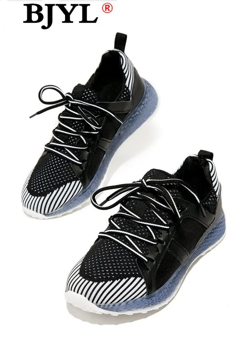 New Women Sneakers New Fashion Lace Up Cushion Women Walking Platform Shoes Larged-Size Ladies Casual Shoes Flats Zapatos Mujer
New Women Sneakers New Fashion Lace Up Cushion Women Walking Platform Shoes Larged-Size Ladies Casual Shoes Flats Zapatos Mujer