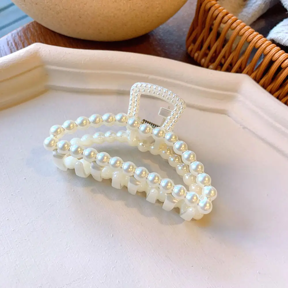 Fashion Girl Hair Claw Geometric Imitation Pearl Hairpin Crab Retro Heart Shape Crystal Hair Clips Hair Accessories For Women
Fashion Girl Hair Claw Geometric Imitation Pearl Hairpin Crab Retro Heart Shape Crystal Hair Clips Hair Accessories For Women