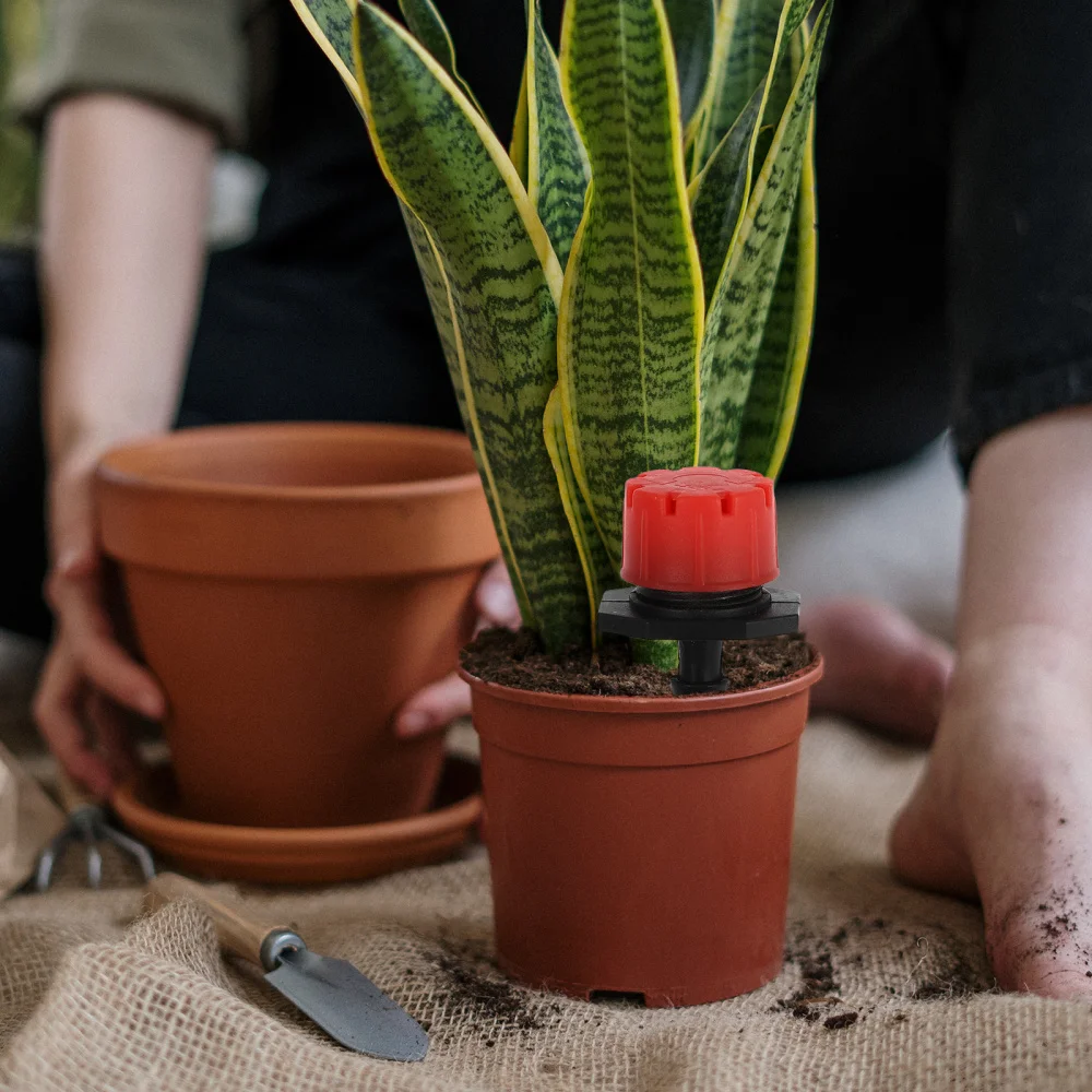 1 Set Automatic Irrigation Equipment Set Plant Watering System Kit for Garden
1 Set Automatic Irrigation Equipment Set Plant Watering System Kit for Garden