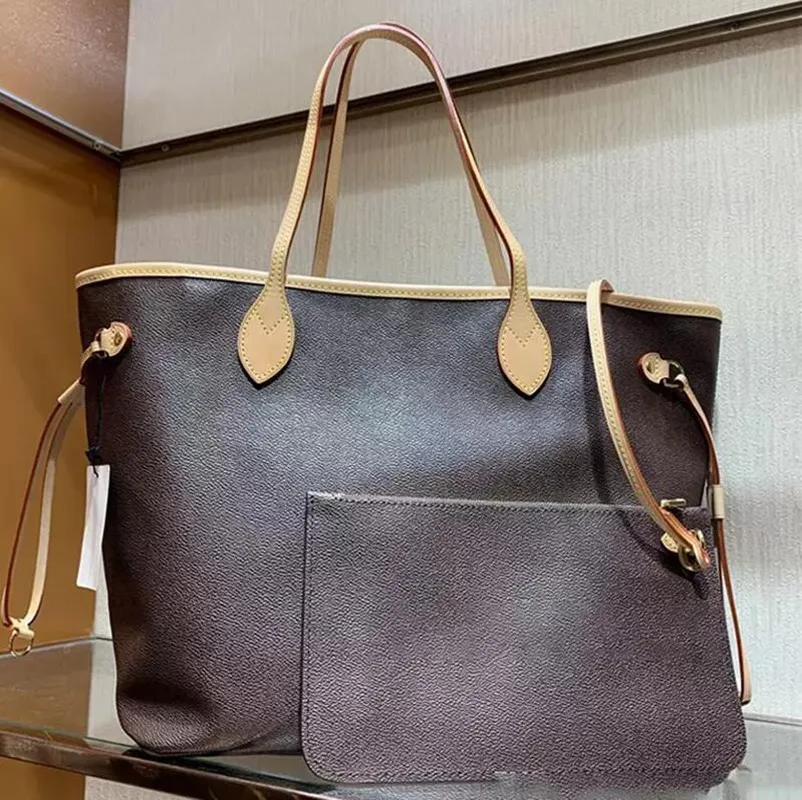 Purses and Handbags for Women Luxury Brand Designer Genuine Leather Large Capacity Shoulder Bag Women's Shopping Bag Sac Femme
Purses and Handbags for Women Luxury Brand Designer Genuine Leather Large Capacity Shoulder Bag Women's Shopping Bag Sac Femme