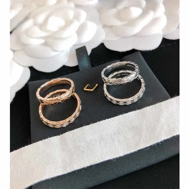 Crush Women Rings Mini Ring Fine Version 4 Types With Or Without rhinestone
Crush Women Rings Mini Ring Fine Version 4 Types With Or Without rhinestone