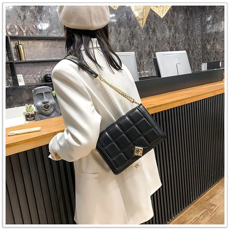Ladies Sling Tote Square Bag Women's Designer Luxury Handbag 2021 High Quality PU Leather Crossbody Messenger Shoulder bags
Ladies Sling Tote Square Bag Women's Designer Luxury Handbag 2021 High Quality PU Leather Crossbody Messenger Shoulder bags