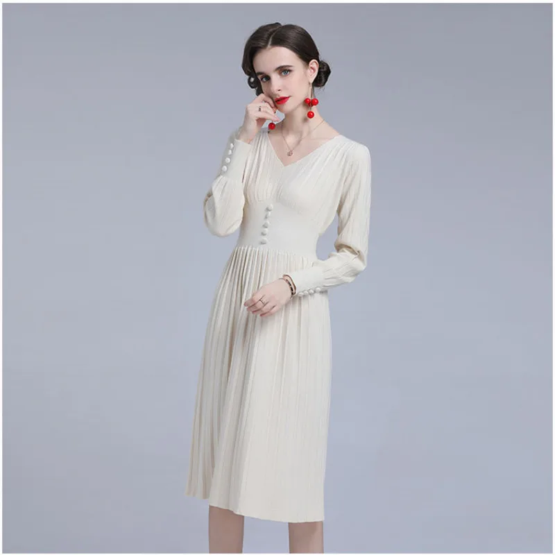 Medium and Long Slim Fit Women's Elegant Dress Autumn And Winter Fashion French Inside Dresses A-line Commuter Dress
Medium and Long Slim Fit Women's Elegant Dress Autumn And Winter Fashion French Inside Dresses A-line Commuter Dress