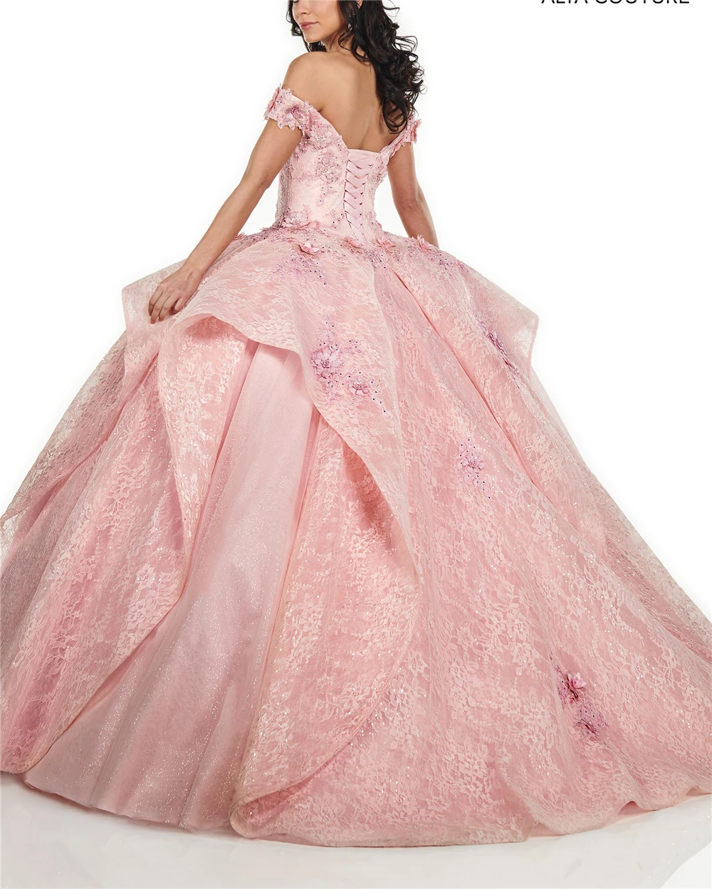 Graceful Pink Quinceanera Dresses Ball Gown Beading Lace Flowers Handworks vestido de 15 anos Off The Shoulder Sweet 16 Dresses
Graceful Pink Quinceanera Dresses Ball Gown Beading Lace Flowers Handworks vestido de 15 anos Off The Shoulder Sweet 16 Dresses
