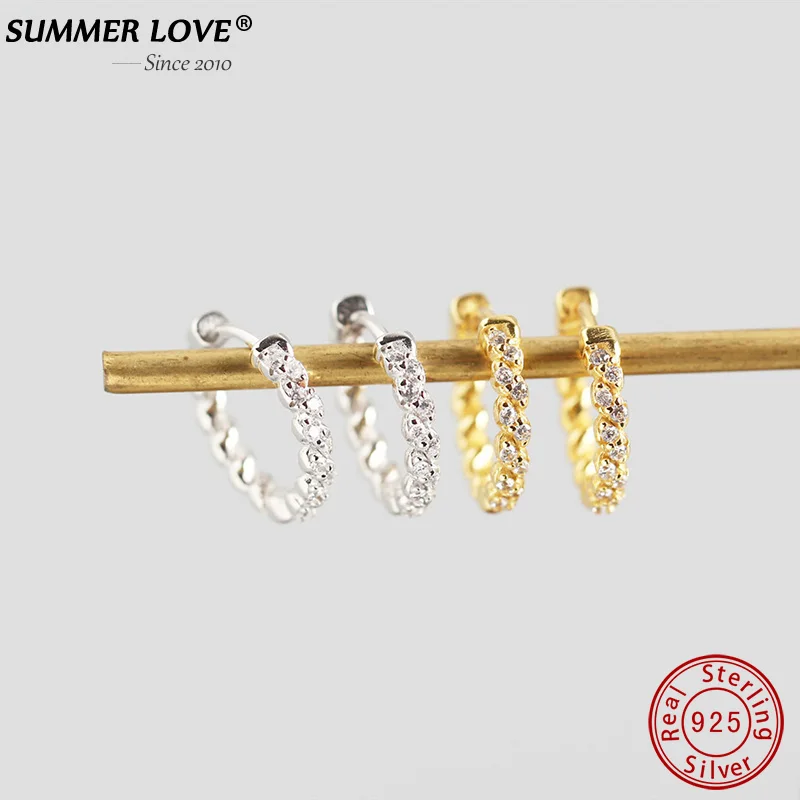 Summer Love New 925 Sterling Silver Hemp Rope Shape Hoop Earrings Round Cubic Crystal for Women Trendy Ear Jewelry Dropshipping
Summer Love New 925 Sterling Silver Hemp Rope Shape Hoop Earrings Round Cubic Crystal for Women Trendy Ear Jewelry Dropshipping