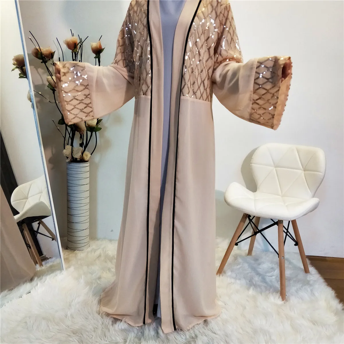 Ramadan Kaftan Abaya Dubai Turkey Muslim Hijab Dress Abayas for Women Turkish Kimono Dresses Islamic Clothing De Moda Musulmana
Ramadan Kaftan Abaya Dubai Turkey Muslim Hijab Dress Abayas for Women Turkish Kimono Dresses Islamic Clothing De Moda Musulmana