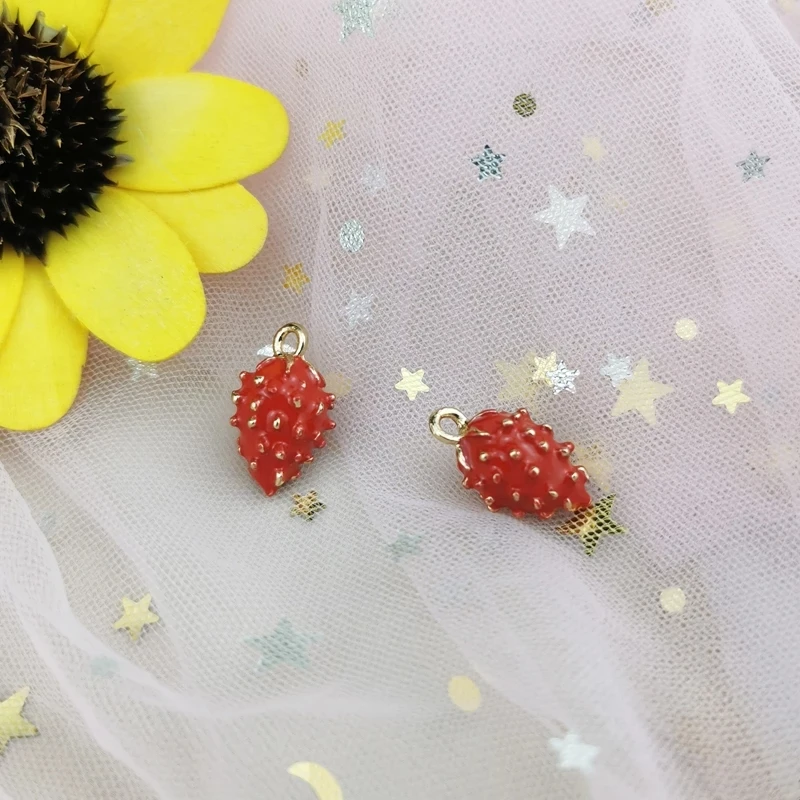 Lizz 10pcs 3D Strawberry Charms Oil Drop Zinc Alloy Gold-Color Floating Pendant Fashion Jewelry Accessories
Lizz 10pcs 3D Strawberry Charms Oil Drop Zinc Alloy Gold-Color Floating Pendant Fashion Jewelry Accessories