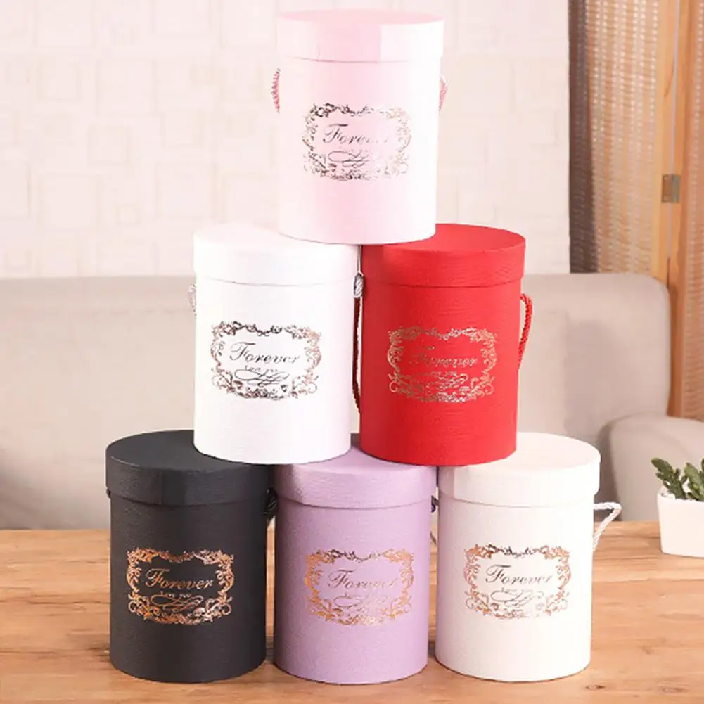 Candy Box Wedding Gift Handheld Paper Holder Candy Cases Bouquet Gift Packaging Storage Wedding Supplies
Candy Box Wedding Gift Handheld Paper Holder Candy Cases Bouquet Gift Packaging Storage Wedding Supplies