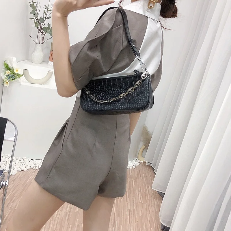 Korejepo Women Sets 2021 Summer Pointed Collar Puff Sleeves Contrast Stitching Shirt High Waist Casual Suit Wide Leg Shorts
Korejepo Women Sets 2021 Summer Pointed Collar Puff Sleeves Contrast Stitching Shirt High Waist Casual Suit Wide Leg Shorts