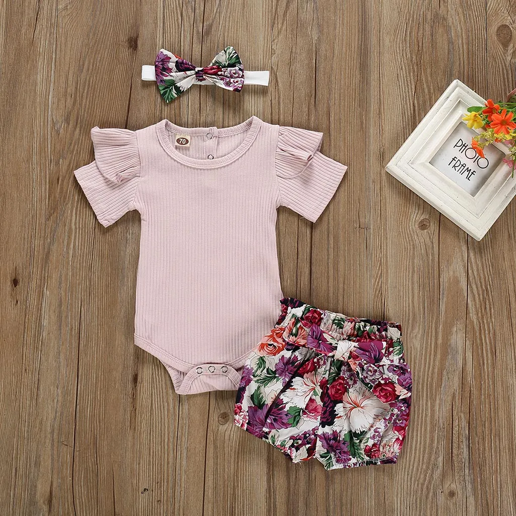Комплект летней одежды для маленьких девочек комбинезон + шорты с цветочным