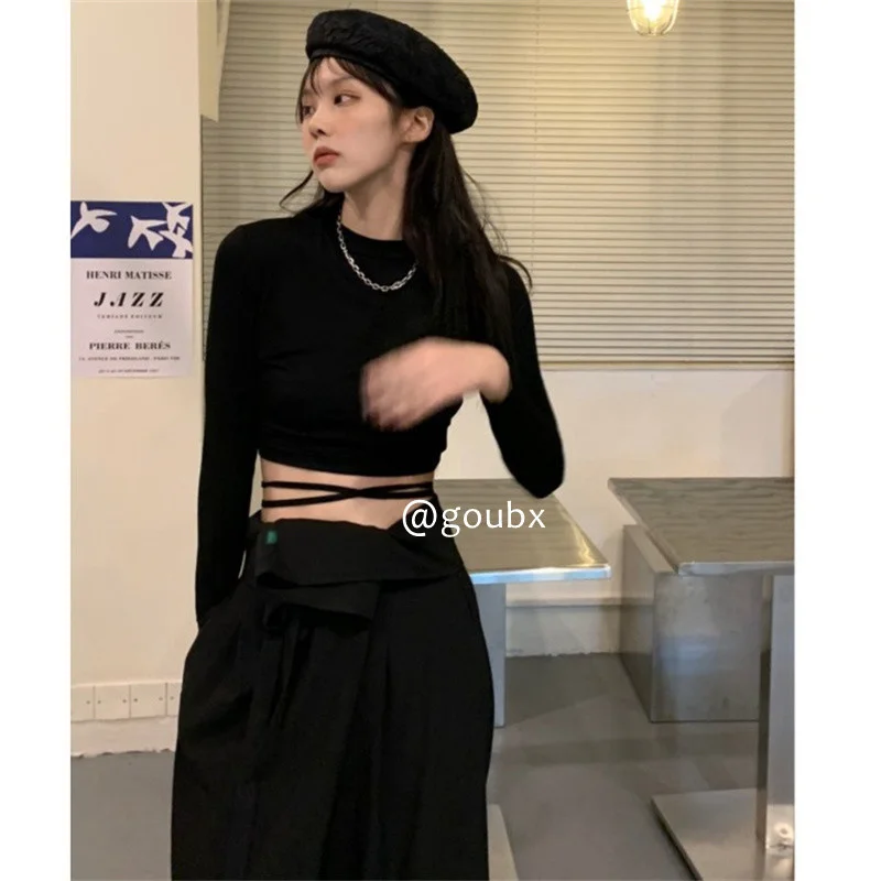 Новинка 2021, осенняя маленькая короткая черная футболка с высоким воротником и ремешком, Женский Универсальный тонкий приталенный шикарный ...
Новинка 2021, осенняя маленькая короткая черная футболка с высоким воротником и ремешком, Женский Универсальный тонкий приталенный шикарный ...