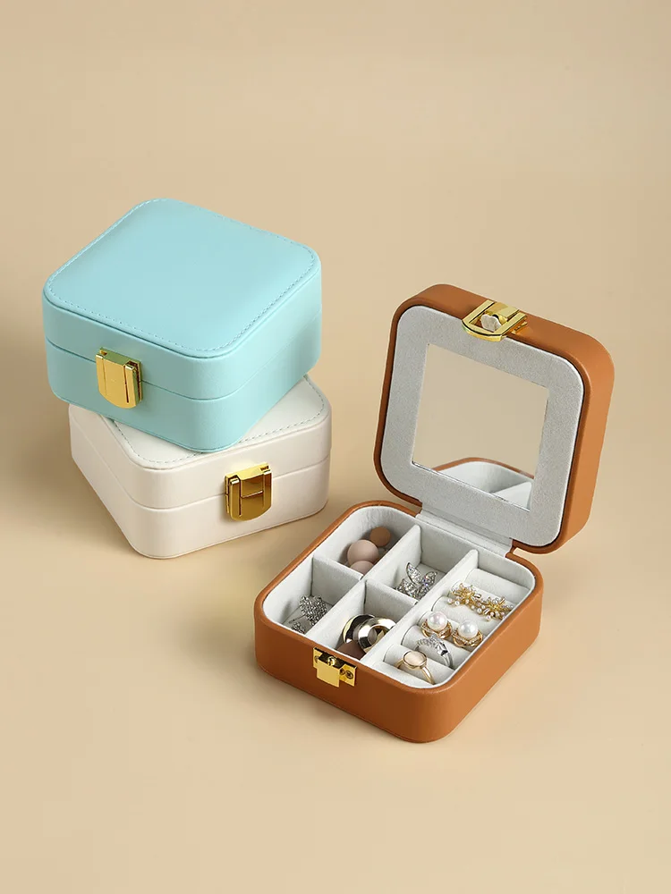 Jewelry Storage Box Small Exquisite Portable Earrings Jewelry Necklace European High-end Luxury Jewelry Box
Jewelry Storage Box Small Exquisite Portable Earrings Jewelry Necklace European High-end Luxury Jewelry Box