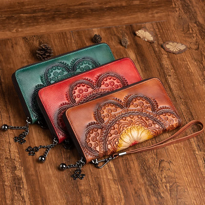 2021 New Retro Hot Style Ladies Long Leather Wallet First Layer Cowhide Female Hand-Painted Clutch Bag Fashion All-Match
2021 New Retro Hot Style Ladies Long Leather Wallet First Layer Cowhide Female Hand-Painted Clutch Bag Fashion All-Match