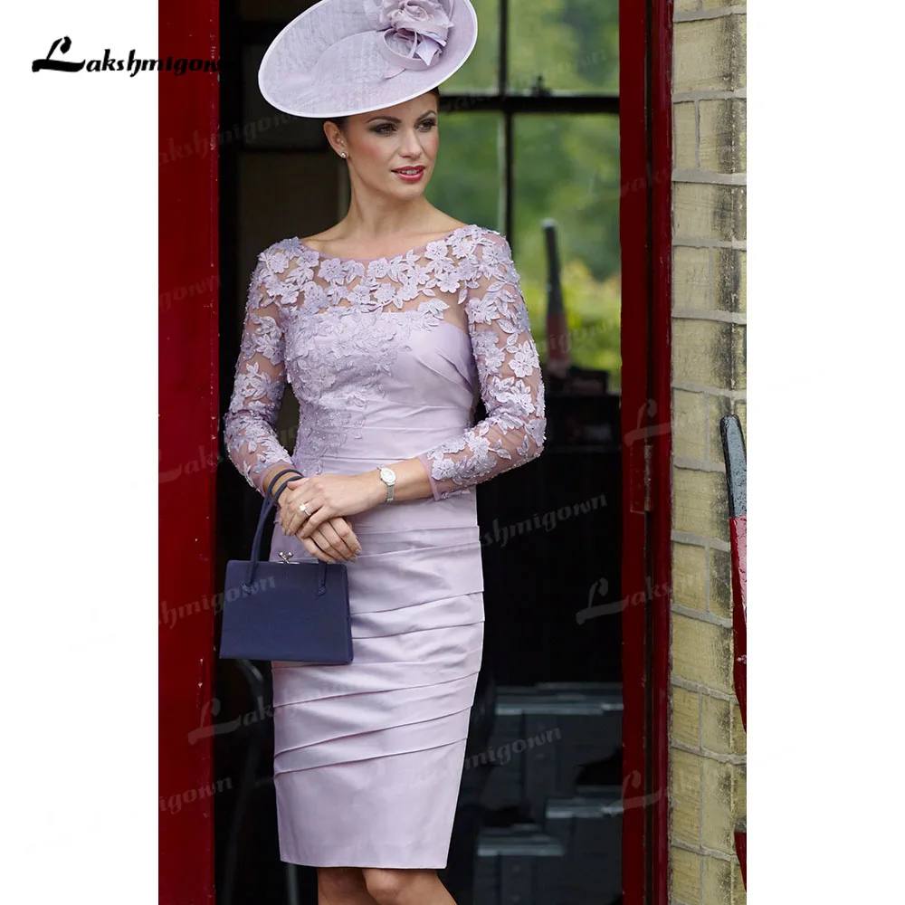 Short Mother Of The Bride Dresses Sheath Long Sleeves appliques Knee Length Wedding Party Dress Mother Dresses
Short Mother Of The Bride Dresses Sheath Long Sleeves appliques Knee Length Wedding Party Dress Mother Dresses