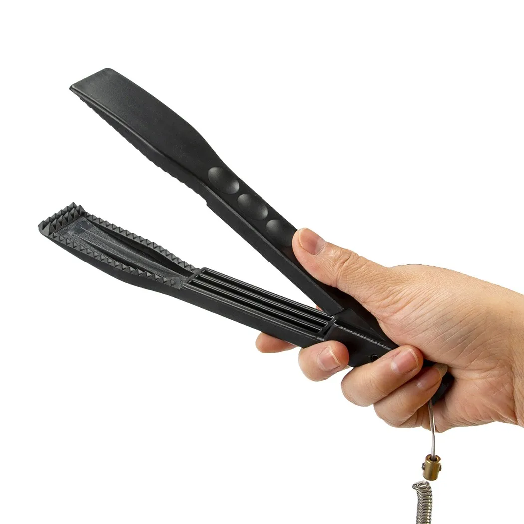 Multifunctional Fishing Fish Clip Hand Controller Lip Holder Tackle Tool Fishing Body Grip Clamp Gripper Grabber Fishing Tackle
Multifunctional Fishing Fish Clip Hand Controller Lip Holder Tackle Tool Fishing Body Grip Clamp Gripper Grabber Fishing Tackle