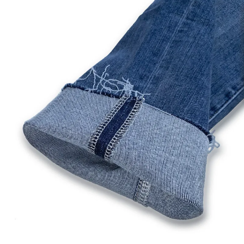 2021 New In Spring Fashion Classic High Waist Blue Cropped Jeans Elastic Burr Versatile Comfortable Straight Pants
2021 New In Spring Fashion Classic High Waist Blue Cropped Jeans Elastic Burr Versatile Comfortable Straight Pants