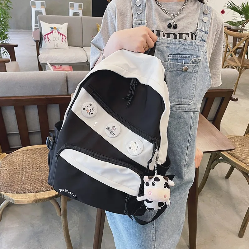 2021 Summer Contrast Color Fashion Women Backpack Cute Badge Pin Schoolbag for Girls Nylon Large-capacity Waterproof Travel Bags
2021 Summer Contrast Color Fashion Women Backpack Cute Badge Pin Schoolbag for Girls Nylon Large-capacity Waterproof Travel Bags