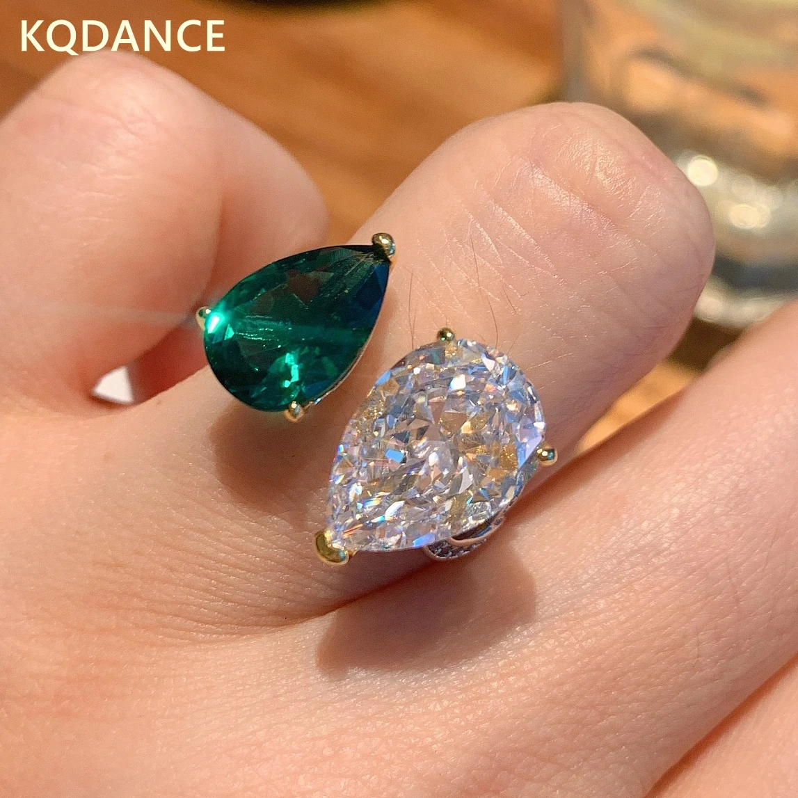 KQDANCE 100% 925 Sterling silver Simulated Emerald Gemstones Moissanite Diamond Ring Gold plated Jewelry woman 2021 Trend
KQDANCE 100% 925 Sterling silver Simulated Emerald Gemstones Moissanite Diamond Ring Gold plated Jewelry woman 2021 Trend