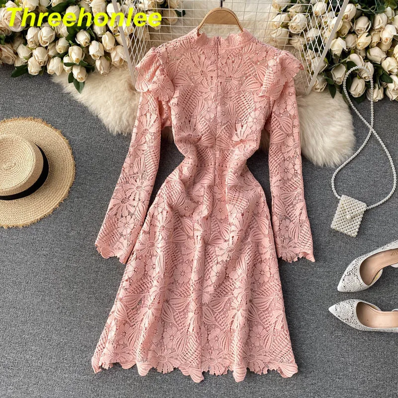 2021 Summer Fashion Runway Women's Dress Long sleeve Hollow out Lace Flowers Slim Elegant Party Dresses vestidos defiesta
2021 Summer Fashion Runway Women's Dress Long sleeve Hollow out Lace Flowers Slim Elegant Party Dresses vestidos defiesta