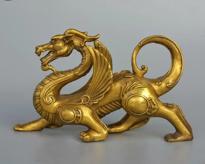 Китайская Статуэтка Fengshui из чистой латуни злых людей Единорог Крыло чудовище
Китайская Статуэтка Fengshui из чистой латуни злых людей Единорог Крыло чудовище