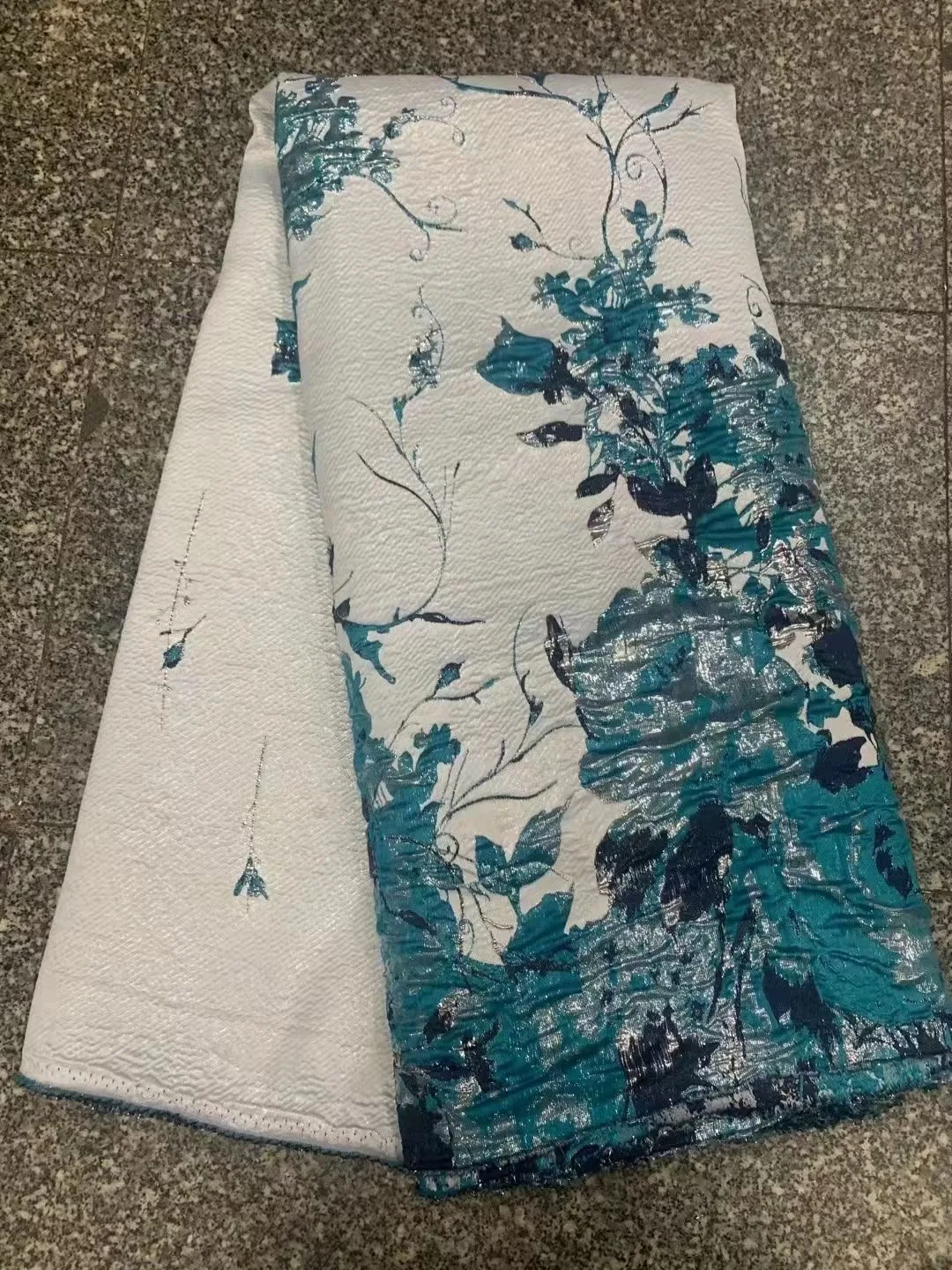 Swiss Brocade Lace Fabric With Embroidery African Brocade Jacquard Lace Fabrics Nigerian Tulle Lace Fabric For Wedding Dress
Swiss Brocade Lace Fabric With Embroidery African Brocade Jacquard Lace Fabrics Nigerian Tulle Lace Fabric For Wedding Dress
