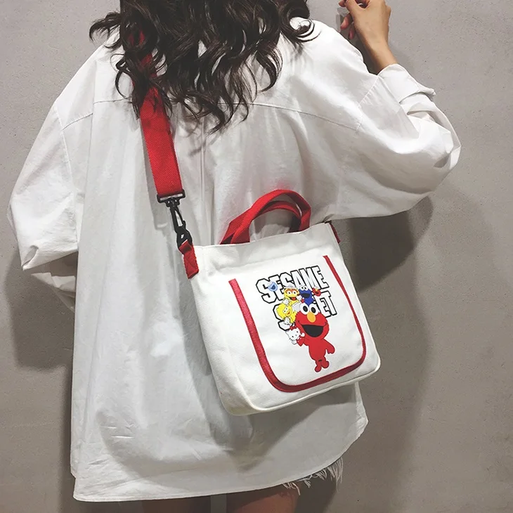 Yuhua 2020 new fashion women handbags, casual korean version shoulder bag, trend bucket bag, simple canvas messenger bags.
Yuhua 2020 new fashion women handbags, casual korean version shoulder bag, trend bucket bag, simple canvas messenger bags.