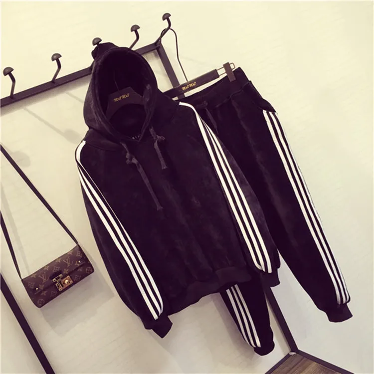 Velour Women Sport Suit Tracksuit Spring Hooded Hoodie Sweatshirt+sweatpant Casual Jogger Running Outfit Set Sportswear
Velour Women Sport Suit Tracksuit Spring Hooded Hoodie Sweatshirt+sweatpant Casual Jogger Running Outfit Set Sportswear