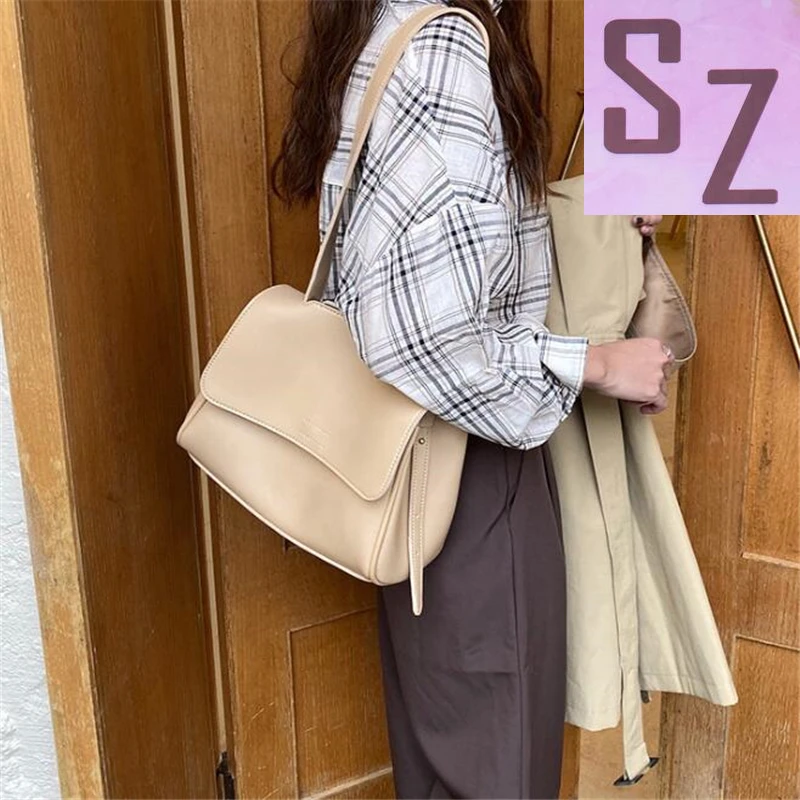 2021 Leather Backpack Schoolgirl Bag mini drawstring crossbody shoulder bag Girl Mini Backpack High Quality Designer Bag Hot
2021 Leather Backpack Schoolgirl Bag mini drawstring crossbody shoulder bag Girl Mini Backpack High Quality Designer Bag Hot