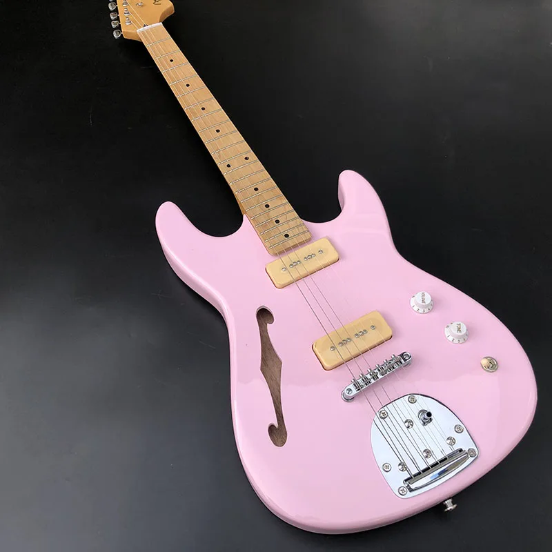 2020 High quality ST style Electric Guitar,Pink body with f hole,Maple fingerboard electric guitar,free shipping
2020 High quality ST style Electric Guitar,Pink body with f hole,Maple fingerboard electric guitar,free shipping