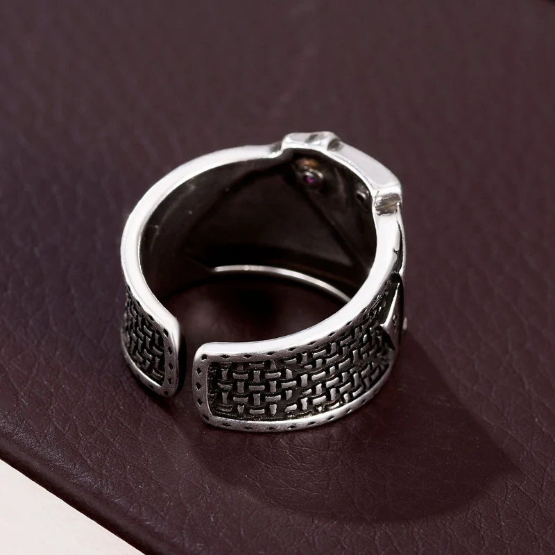 Vintage Diamond Flush Playing Card Ring Adjustable Stainless Steel Ring Rock Fashion Men's Gift Jewelry Fashion 1PC
Vintage Diamond Flush Playing Card Ring Adjustable Stainless Steel Ring Rock Fashion Men's Gift Jewelry Fashion 1PC