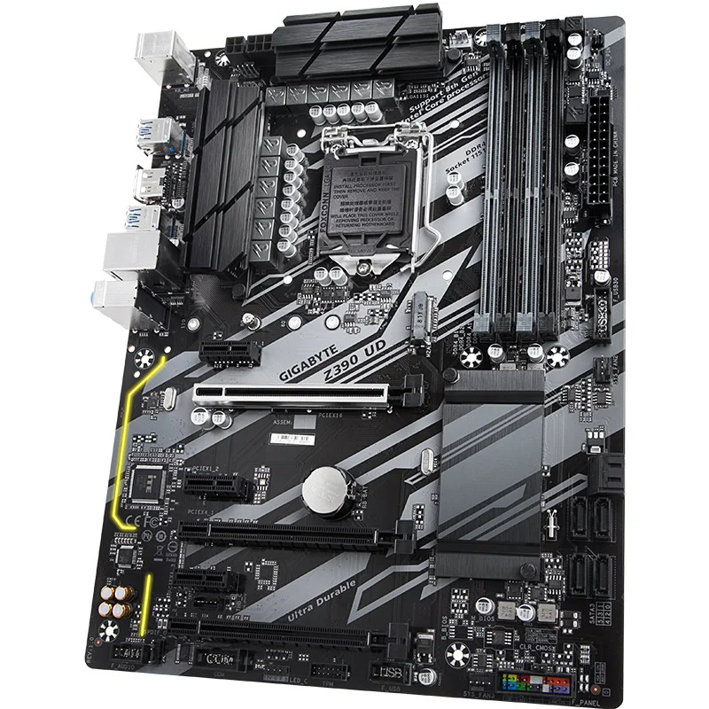 Игровая Материнская плата Gigabyte Z390 UD для настольного компьютера, разгон на 9900k
Игровая Материнская плата Gigabyte Z390 UD для настольного компьютера, разгон на 9900k