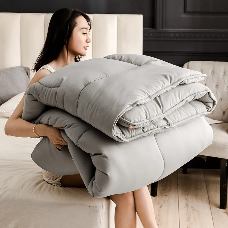 New Style Quilt Blanket High Quality Winter/summer Mulberry Silk Comforter Duvet/blanket Hot Sales King Queen Full Twin Size
New Style Quilt Blanket High Quality Winter/summer Mulberry Silk Comforter Duvet/blanket Hot Sales King Queen Full Twin Size