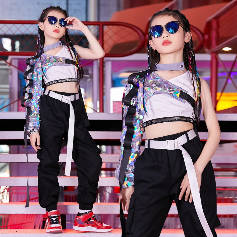 New Girls Hip Hop Dance Costumes For Kids Sequin Shawl Vest Hiphop Pants Suit Children Jazz Dance Costumes Stage Ourfits DQS5618
New Girls Hip Hop Dance Costumes For Kids Sequin Shawl Vest Hiphop Pants Suit Children Jazz Dance Costumes Stage Ourfits DQS5618