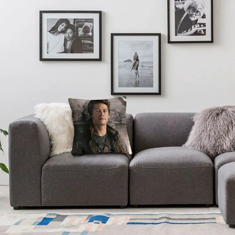 Dylan O'Brien Cushion Cover Two Side Printing Floor Pillow Case for Sofa Fashion Pillowcase Home Decoration
Dylan O'Brien Cushion Cover Two Side Printing Floor Pillow Case for Sofa Fashion Pillowcase Home Decoration
