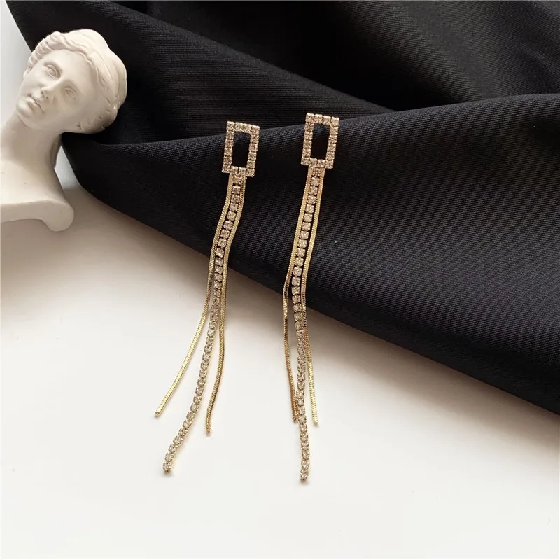 South Korea fashion simple temperament female long tassel earrings set auger fairy maiden stud earrings
South Korea fashion simple temperament female long tassel earrings set auger fairy maiden stud earrings