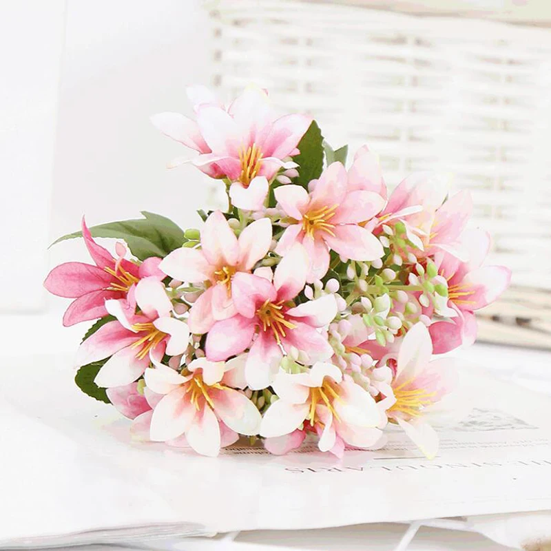 High Quality Real Touch Lily Artificial Flowers Lily Bouquet For Wedding Bouquet Bridal Home Flower Decoration
High Quality Real Touch Lily Artificial Flowers Lily Bouquet For Wedding Bouquet Bridal Home Flower Decoration