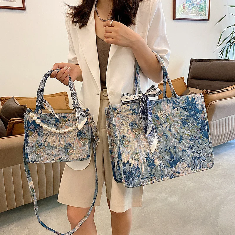 Women's Designer Brand Pearl Handbag Summer New Floral Embroidery Shoulder Bag Woman Large Capacity Messenger Bag Women 2021
Women's Designer Brand Pearl Handbag Summer New Floral Embroidery Shoulder Bag Woman Large Capacity Messenger Bag Women 2021