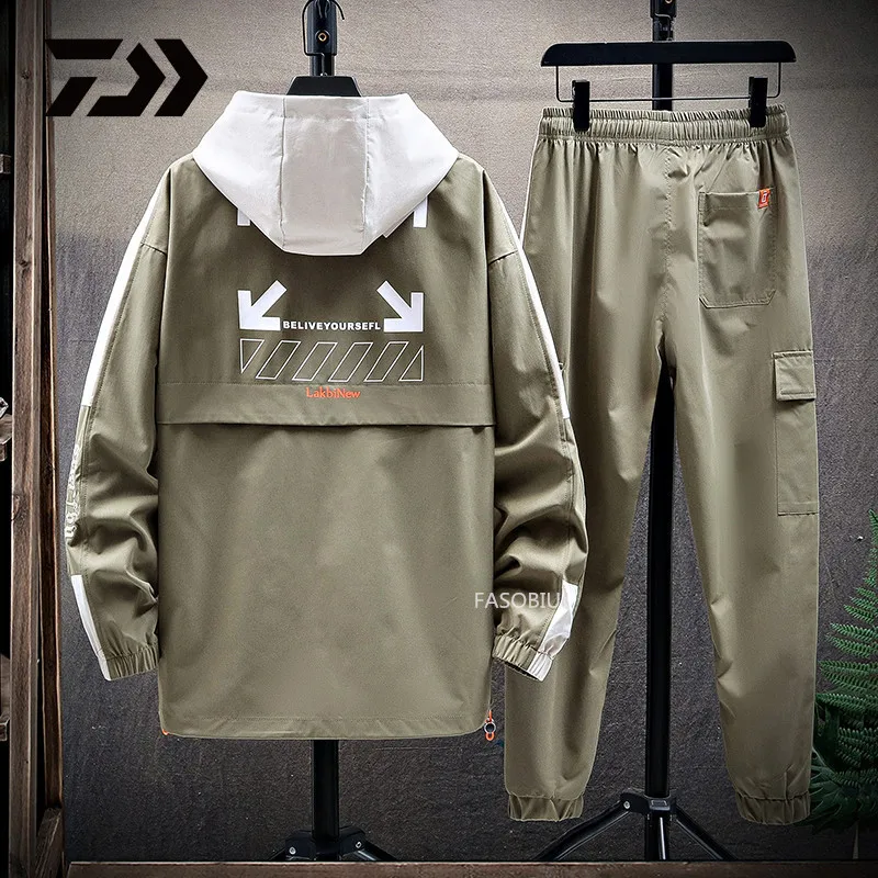 2021 Fishing Suit Men Patchwork Hiking Fishing Clothes Spring Autumn Pants Fishing Hoodie Sportswear Fishing Clothing Outdoor 
2021 Fishing Suit Men Patchwork Hiking Fishing Clothes Spring Autumn Pants Fishing Hoodie Sportswear Fishing Clothing Outdoor